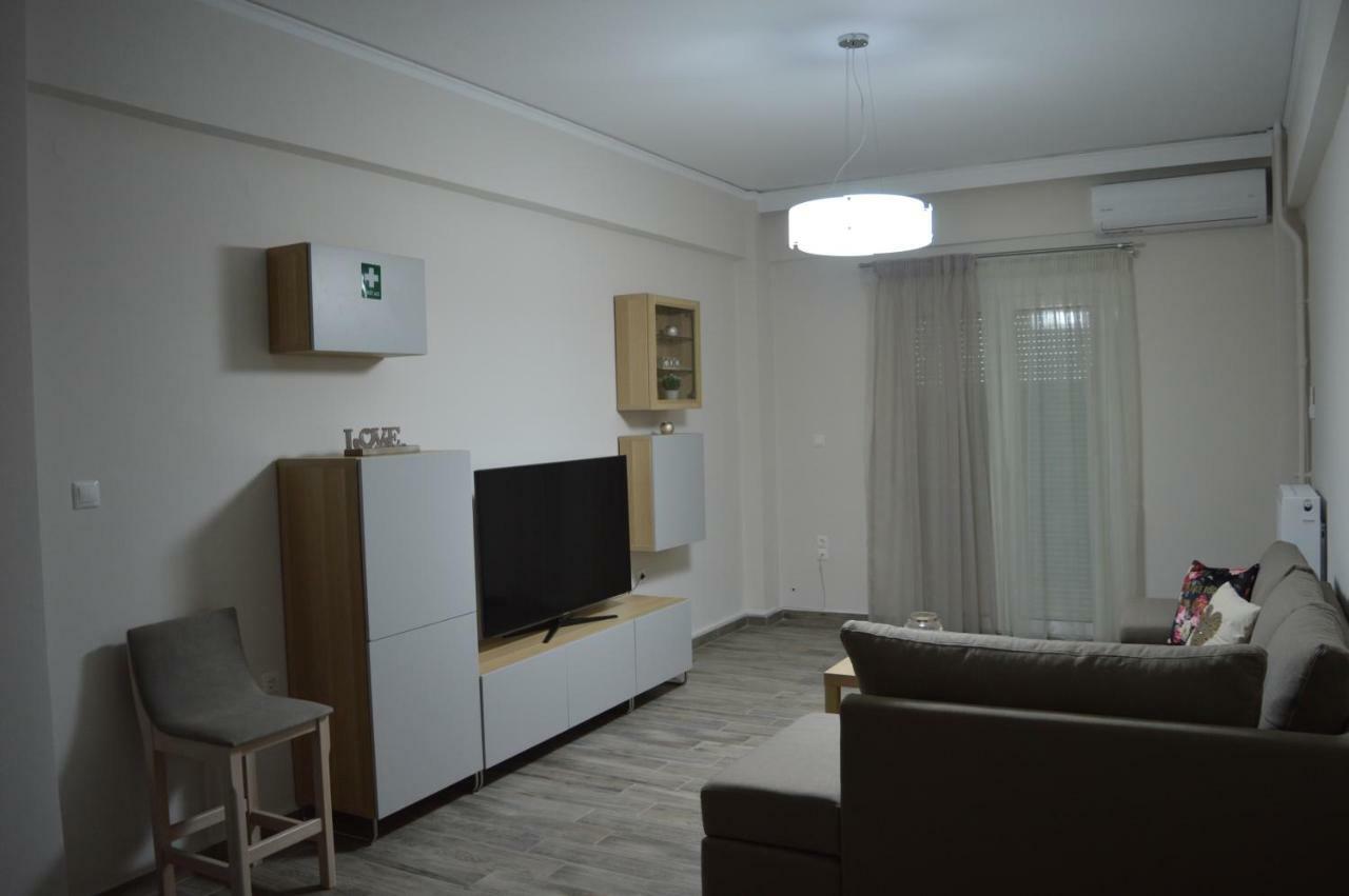 Botonis Bright Spacious Apartment Chania  ภายนอก รูปภาพ